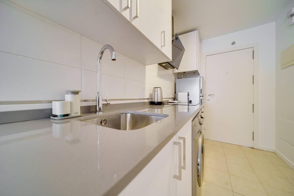 Sophisticated Studio In The Center Of Málaga Extérieur photo