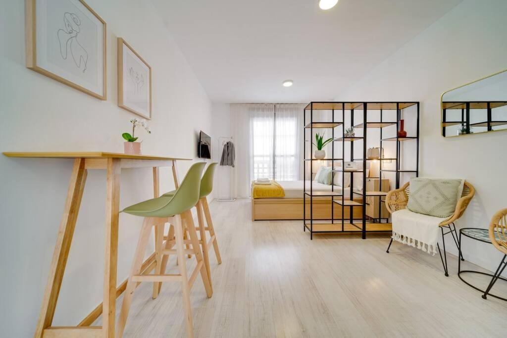 Sophisticated Studio In The Center Of Málaga Extérieur photo